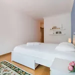 2 Bedroom With Garage Family Wonder