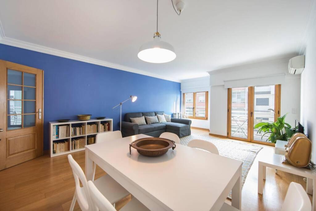 2 Bedroom With Garage Family Wonder Appartement Lisboa